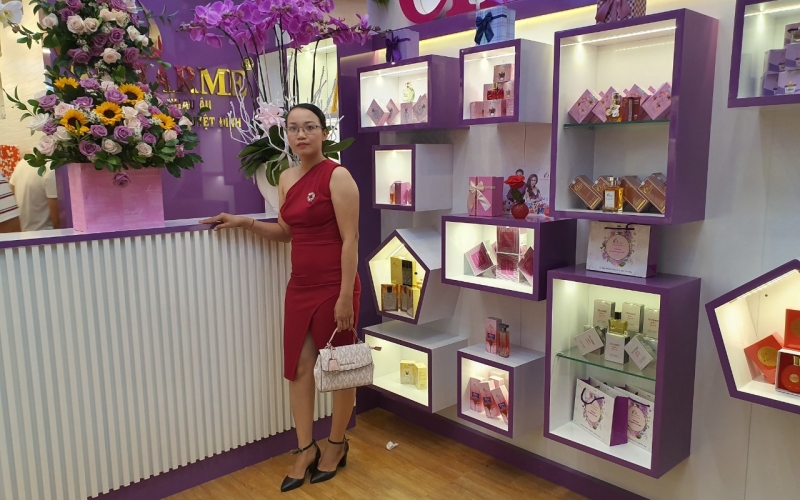 THI CÔNG NT SHOP NƯỚC HOA CHARME - Đ.QUANG TRUNG GÒ VẤP