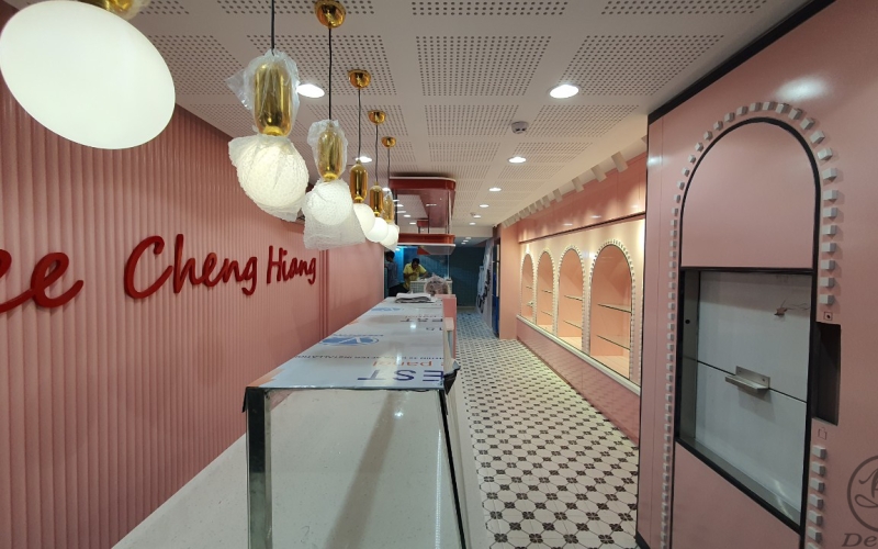 THI CÔNG NHÀ HÀNG BEE CHANG HIANG MALAYSIA TẠI Q10