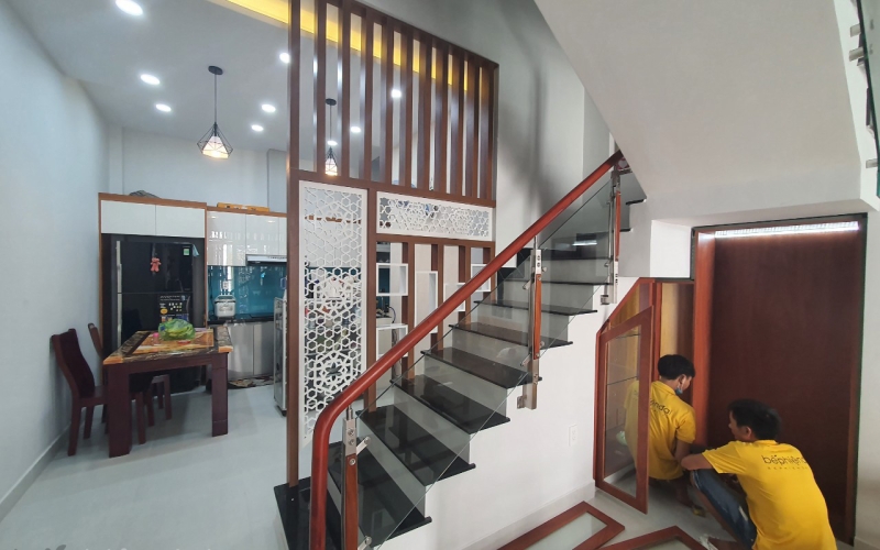 THI CÔNG BẾP NHÀ ANH CHUNG - Q6