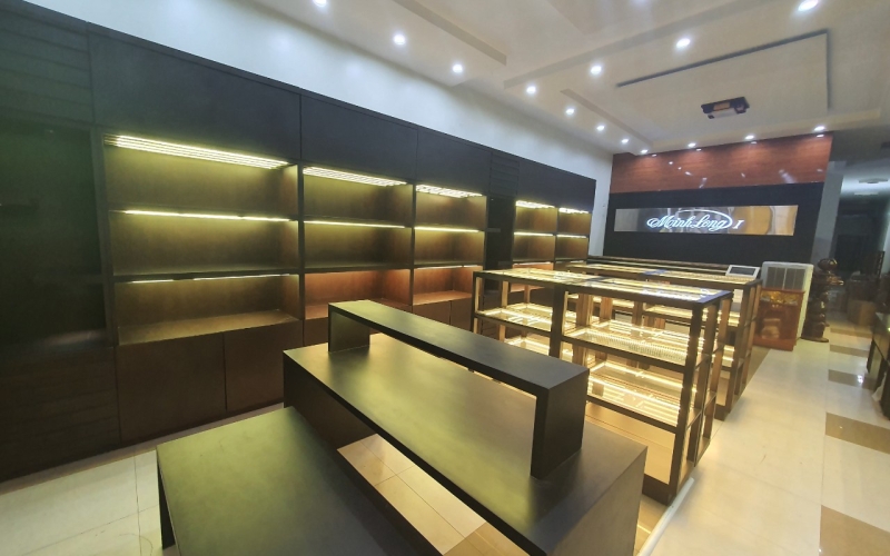 THI CÔNG SHOWROOM GỐM SỨ MINH LONG I - CN QUẢNG NAM