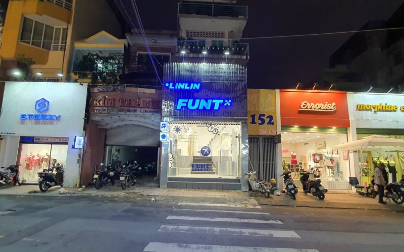 THI CÔNG SHOP THỜI TRANG FUNT - TQD Q3