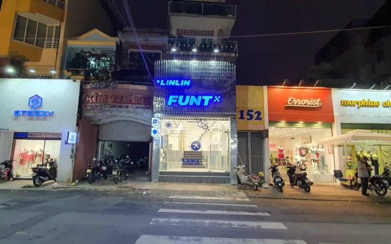 THI CÔNG SHOP THỜI TRANG FUNT - TQD Q3