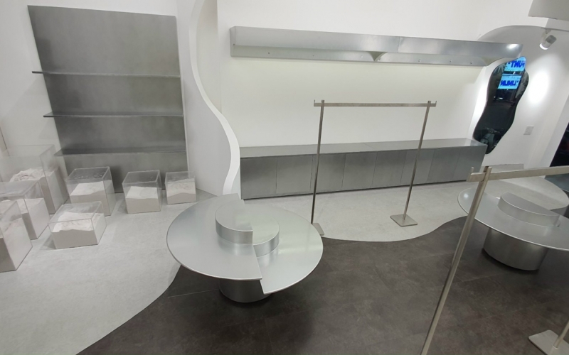 THI CÔNG SHOP THỜI TRANG FUNT - TQD Q3