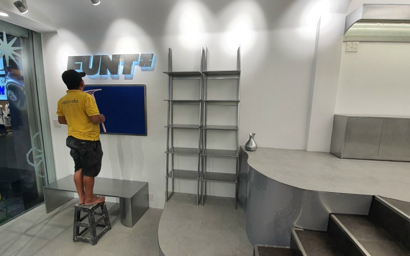 THI CÔNG SHOP THỜI TRANG FUNT - TQD Q3