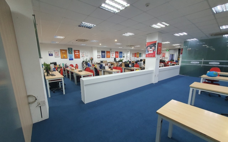 THI CÔNG VP DAICHI LIFE - 68 HỒNG HÀ TÂN BÌNH