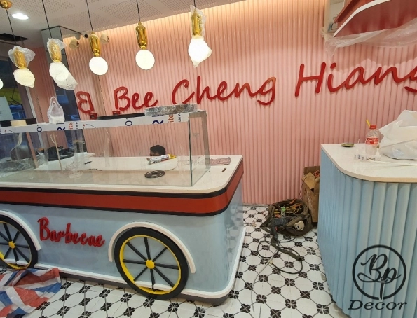 THI CÔNG NHÀ HÀNG BEE CHANG HIANG MALAYSIA TẠI Q10